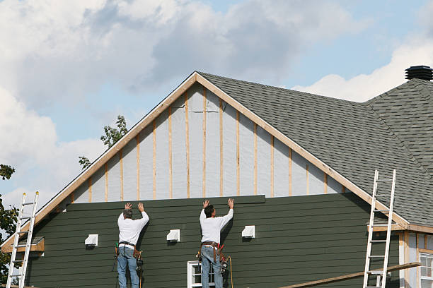 Professional Emergency Siding Repair technician working in Worton, MD